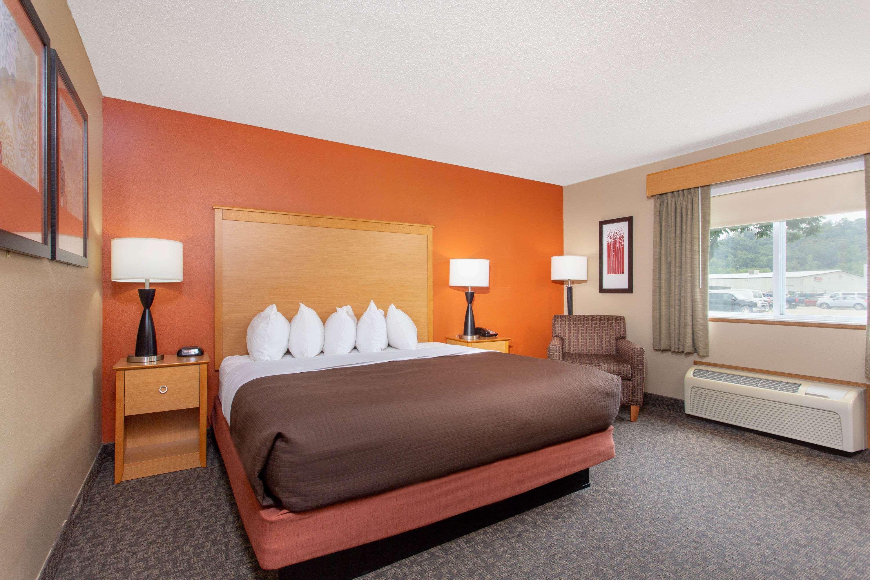 Americinn By Wyndham Boscobel Kültér fotó
